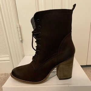 Steve Madden boots